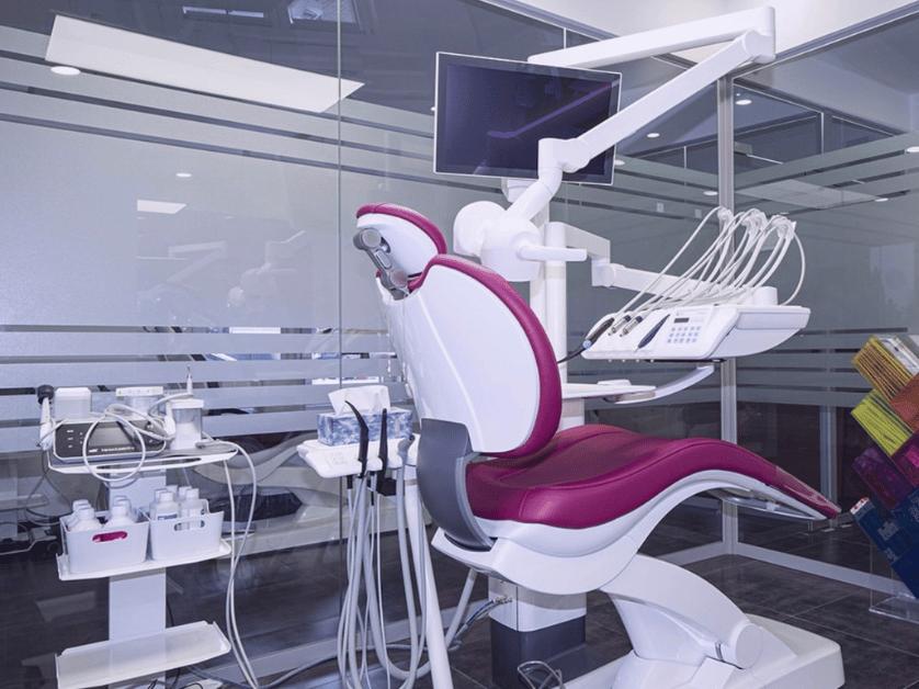 Smile Centrum Horní Počernice – Dental Office
