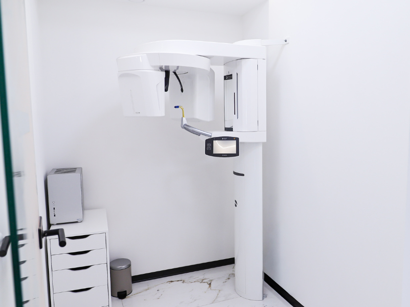 Smile Centrum Břevnov RTG snímek