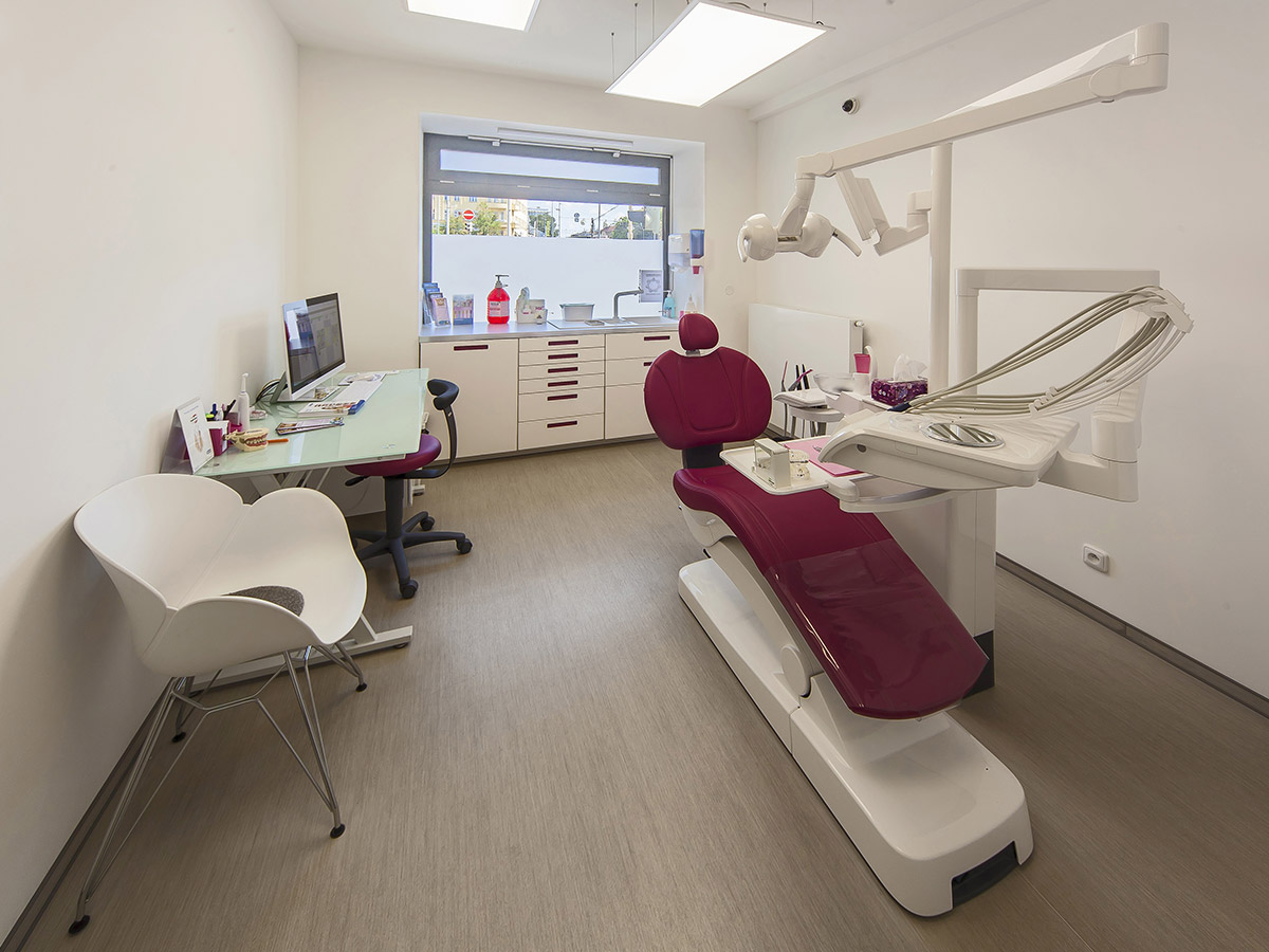 Рейтинг стоматологической клиники Smile Centrum Высочаны